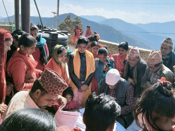 बैतडी : पाटन–८ मा एक सय ८१ जनाको निशुल्क दुर्घटना बीमा 